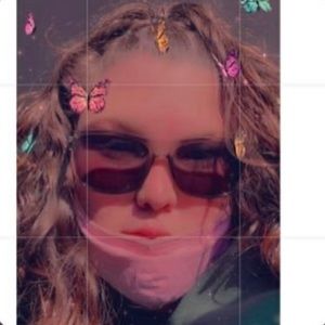 Meet your Posher, Kay